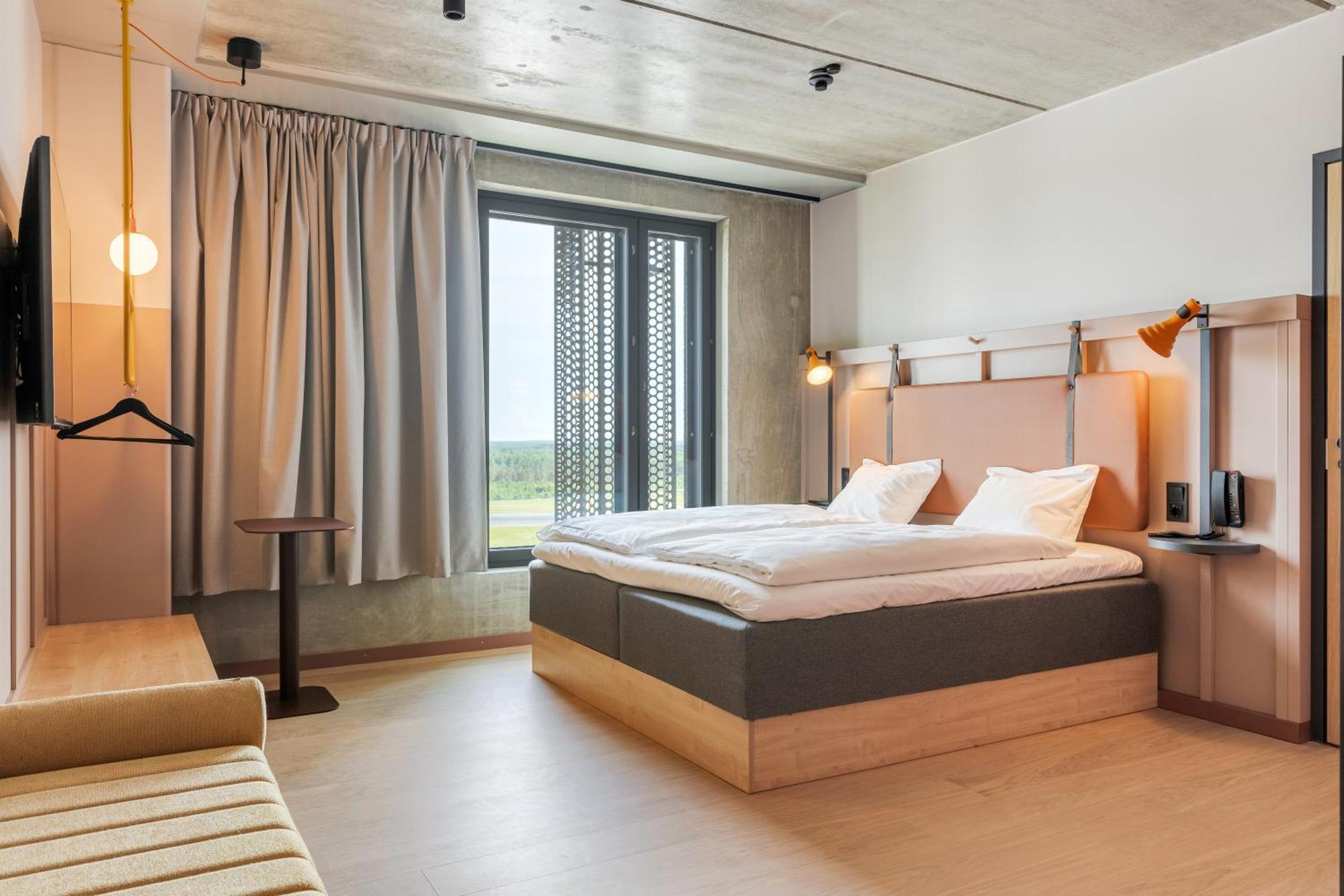 Comfort Hotel Helsinki Airport Vantaa Esterno foto