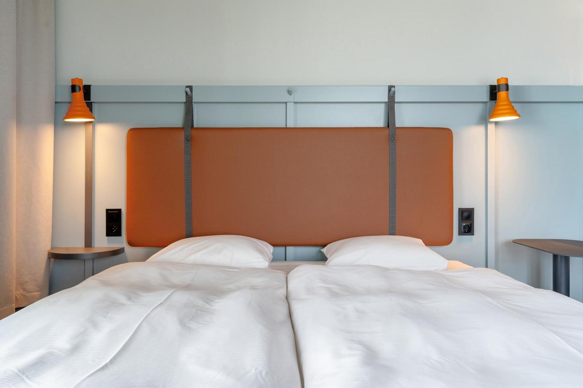 Comfort Hotel Helsinki Airport Vantaa Esterno foto